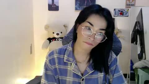 Snapshot of likliklicklengleng chatting on January 2026 03:25:02 PM Leng online show from January 2026 03:25:02 PM