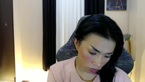 Snapshot of likliklicklengleng chatting on January 2026 01:54:02 AM Leng online show from January 2026 01:54:02 AM