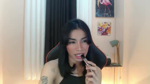 Snapshot of likliklicklengleng chatting on February 2026 08:12:02 PM Leng online show from February 2026 08:12:02 PM