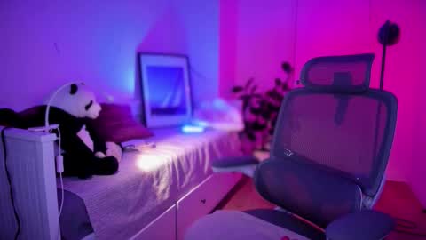 Snapshot of lil_gabbyg chatting on November 2025 09:57:02 PM Gabriela online show from November 2025 09:57:02 PM