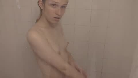 Snapshot of lil_gem chatting on October 2025 06:46:02 PM lil gemmie online show from October 2025 06:46:02 PM