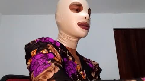 Lilith online show from February 2026 02:07:03 AM