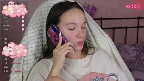 Snapshot of lil_luna_x chatting on October 2025 02:38:01 PM little moon online show from October 2025 02:38:01 PM