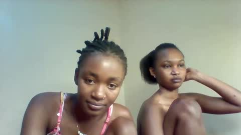 Snapshot of lil_miss9 chatting on November 2025 01:01:02 PM Lil miss online show from November 2025 01:01:02 PM