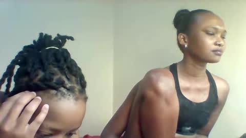 Snapshot of lil_miss9 chatting on November 2025 02:06:01 PM Lil miss online show from November 2025 02:06:01 PM