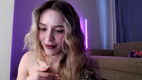 Snapshot of lil_reya chatting on January 2025 10:29:02 AM INST Lil happines s online show from January 2025 10:29:02 AM