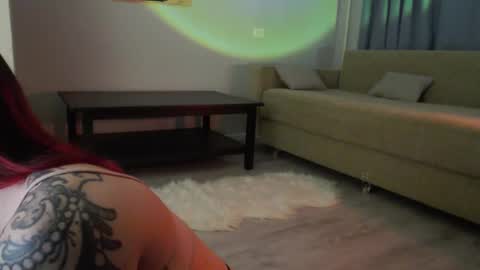 Snapshot of lil_reya chatting on September 2025 11:45:02 AM INST Lil happines s online show from September 2025 11:45:02 AM