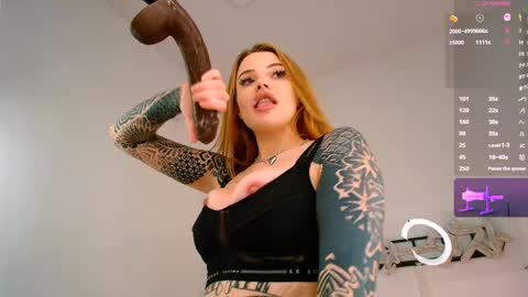 Snapshot of lil_shouty_bitch chatting on December 2024 03:19:02 PM Chasey   online show from December 2024 03:19:02 PM