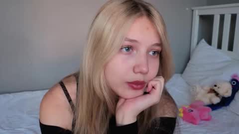 Emma online show from November 2025 09:59:02 AM