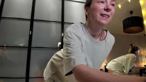 Snapshot of lil_uff chatting on October 2025 05:10:02 PM aka princessmaya online show from October 2025 05:10:02 PM