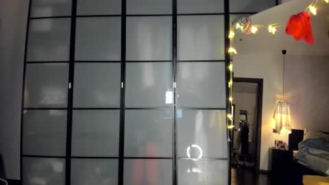 Snapshot of lil_uff chatting on October 2025 08:22:01 PM aka princessmaya online show from October 2025 08:22:01 PM