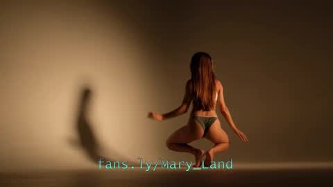 Snapshot of lil_uff chatting on October 2025 07:08:01 PM aka princessmaya online show from October 2025 07:08:01 PM