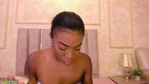 lila bailey  online show from September 2025 08:09:02 PM