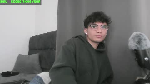 Yeh online show from January 2025 12:41:02 PM