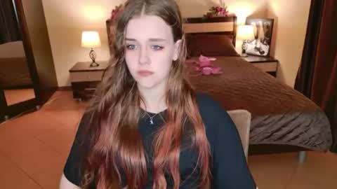 LilaSparkling online show from July 2026 03:21:02 PM