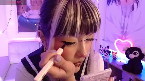 Snapshot of lilcandy19 chatting on January 2026 12:20:02 PM lilcandy19 online show from January 2026 12:20:02 PM