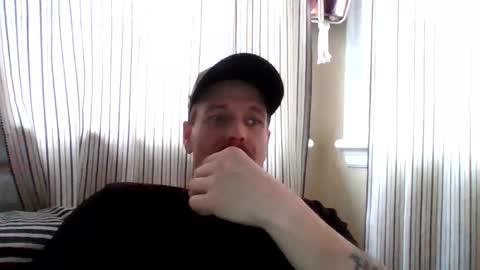 lildeer1980 online show from April 2026 10:18:01 PM