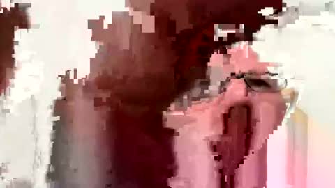 Snapshot of lildog361334 chatting on October 2025 07:15:01 PM lildog361334 online show from October 2025 07:15:01 PM