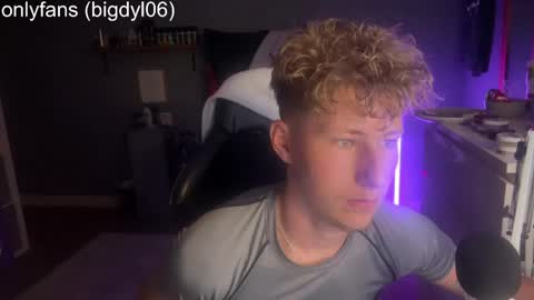 lildyl06 online show from April 2026 07:49:01 PM