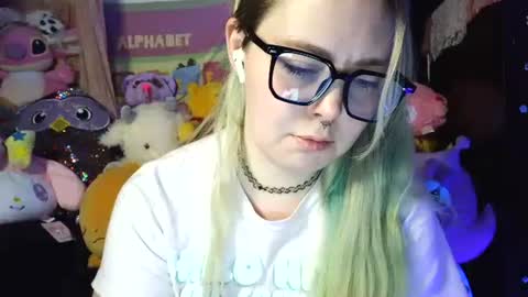 Snapshot of lilemmy1999 chatting on February 2025 04:29:01 PM emily ryanson online show from February 2025 04:29:01 PM