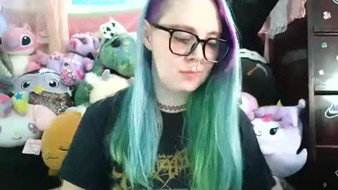 Snapshot of lilemmy1999 chatting on February 2025 08:30:02 PM emily ryanson online show from February 2025 08:30:02 PM