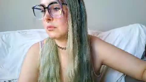 emily ryanson online show from February 2026 09:04:01 PM