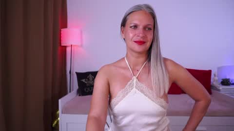 Andreea online show from July 2026 08:11:02 PM
