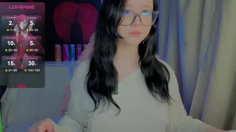 Nika and Lori online show from November 2025 10:48:02 AM