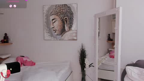 Lilith Nickol online show from January 2026 11:14:01 AM