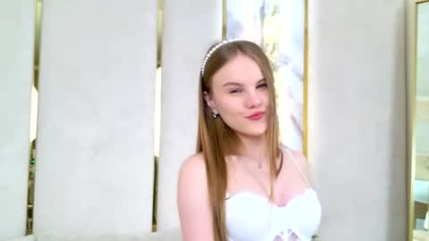 Snapshot of lili_lohan chatting on May 2026 05:05:02 AM lili_lohan online show from May 2026 05:05:02 AM