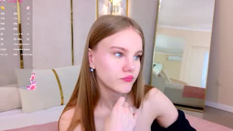 Snapshot of lili_lohan chatting on June 2026 05:16:01 AM lili_lohan online show from June 2026 05:16:01 AM