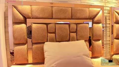 Snapshot of lilian_starfire chatting on October 2025 07:03:01 PM LILIAN online show from October 2025 07:03:01 PM