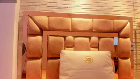 Snapshot of lilian_starfire chatting on November 2025 07:46:02 PM LILIAN online show from November 2025 07:46:02 PM