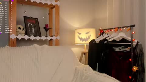 Snapshot of lilianadao chatting on October 2025 11:03:01 AM Anika online show from October 2025 11:03:01 AM