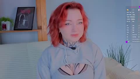 Snapshot of lilianadao chatting on December 2025 12:32:01 PM Anika online show from December 2025 12:32:01 PM