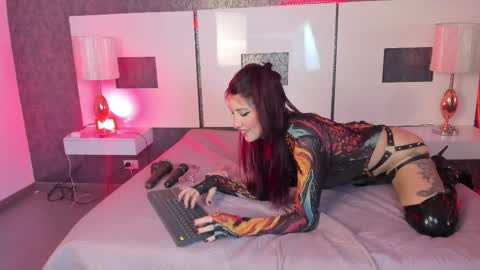 Snapshot of lilianferrara chatting on February 2026 09:55:02 PM Liliana online show from February 2026 09:55:02 PM