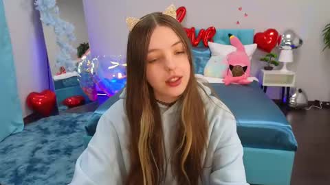 Lili Bakery online show from February 2025 11:04:02 PM