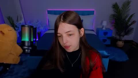 Lili Bakery online show from September 2025 03:06:02 AM