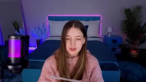 Lili Bakery online show from November 2025 04:26:02 AM