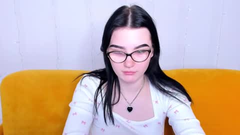 Snapshot of lilibethxx chatting on December 2024 04:25:01 AM lilibethxx online show from December 2024 04:25:01 AM