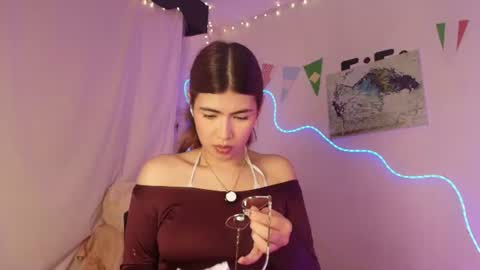 Snapshot of lilicum301 chatting on July 2026 05:53:02 AM your love online show from July 2026 05:53:02 AM
