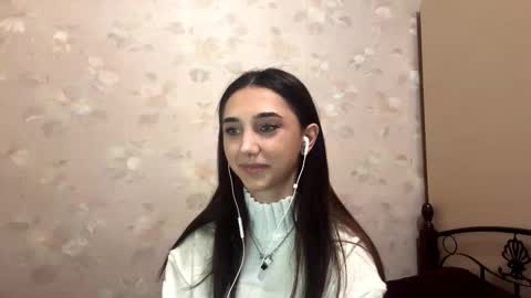 Snapshot of lilihalvorsen chatting on October 2025 10:20:02 PM Lina online show from October 2025 10:20:02 PM