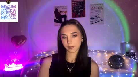 Lina online show from April 2026 01:42:02 AM