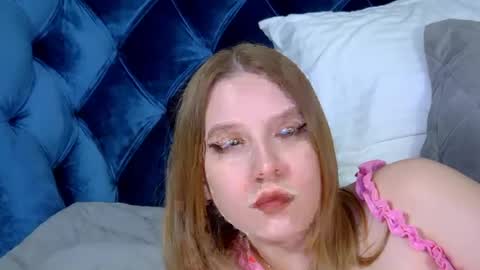 LiliLinn online show from July 2026 05:34:01 AM