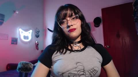 Molly online show from January 2025 01:42:01 AM