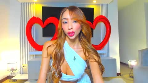 Lili  online show from February 2026 02:08:02 AM