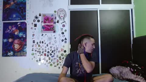 Snapshot of lilith_and_marcusblain chatting on November 2025 10:11:02 PM Lili Marcus online show from November 2025 10:11:02 PM