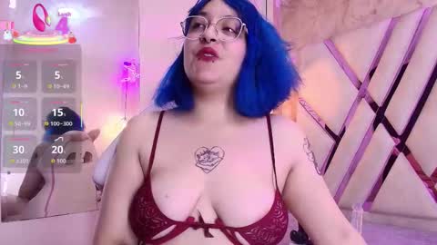   online show from October 2025 08:20:01 PM