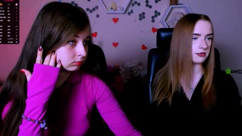 Snapshot of lilith_diva chatting on September 2025 07:04:01 PM lilith_diva online show from September 2025 07:04:01 PM