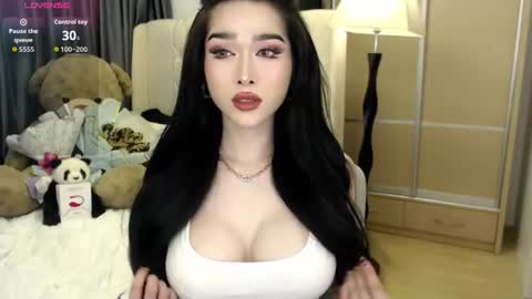 Snapshot of lilith_mazikeen69 chatting on July 2026 01:14:02 PM QUEEN LILITH BORBON online show from July 2026 01:14:02 PM
